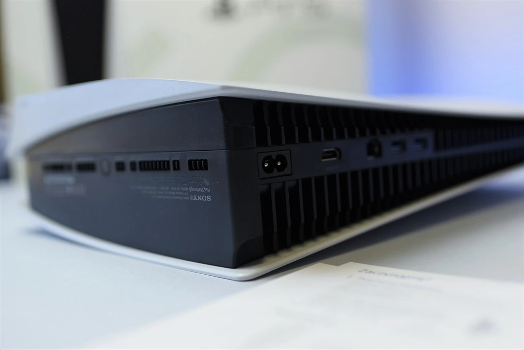 Sony PS5 Unboxing 7