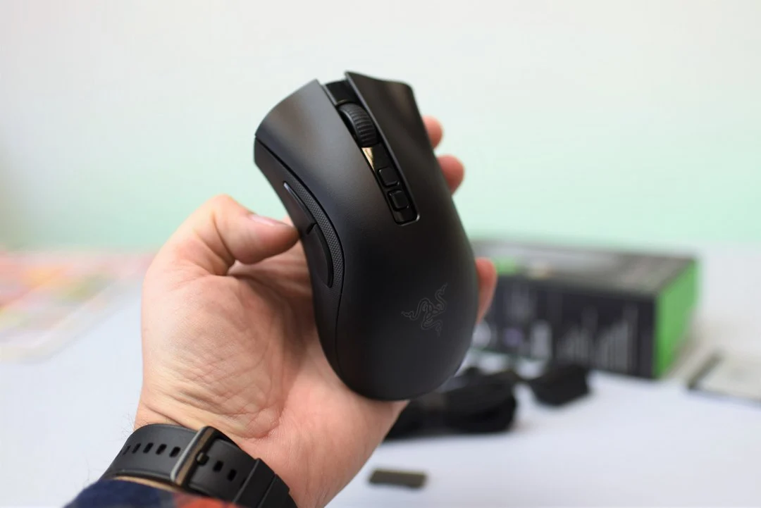 Razer DeathAdder V2 Pro 8