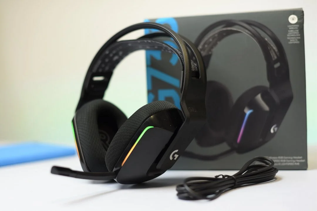 Logitech G733 Lightspeed 4