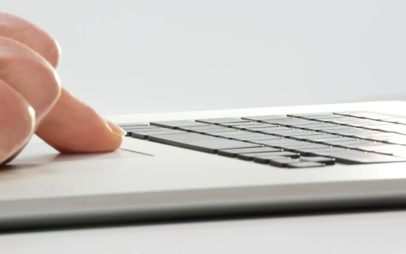 laptop-touchpad