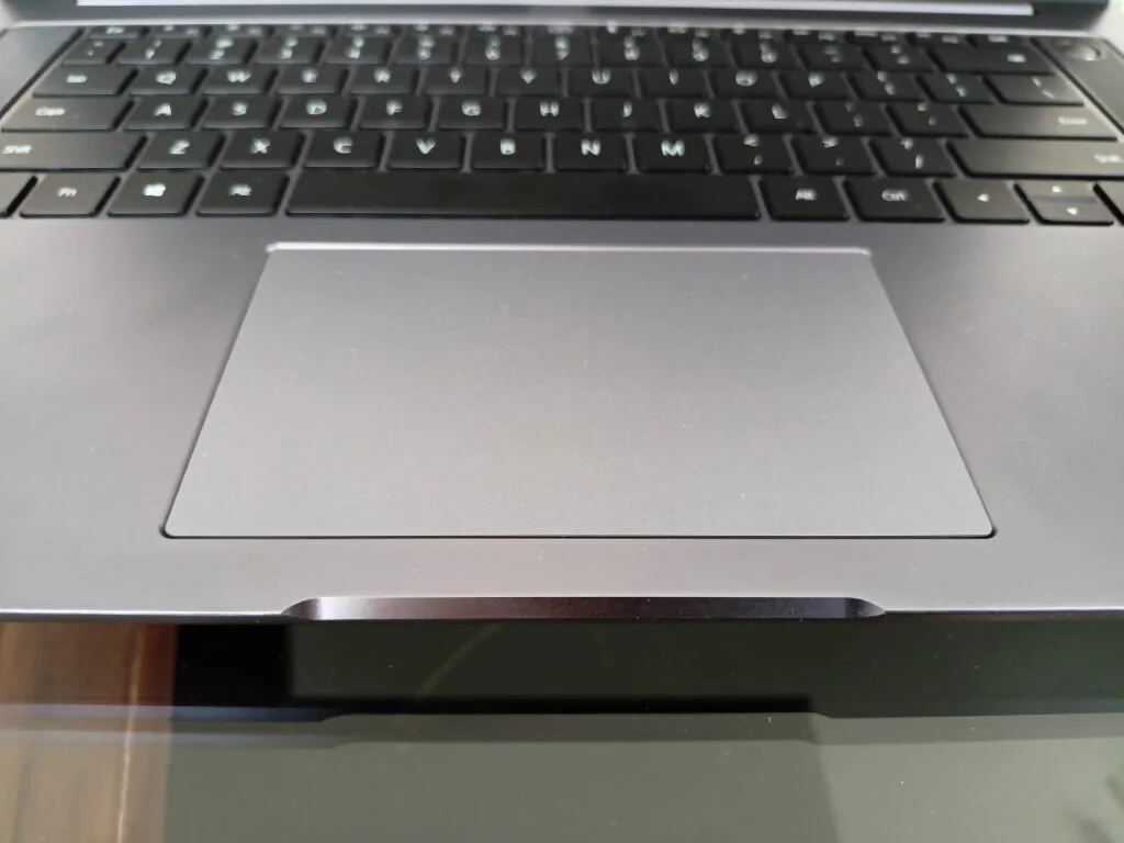 Huawei D16 20210322114246 sredni