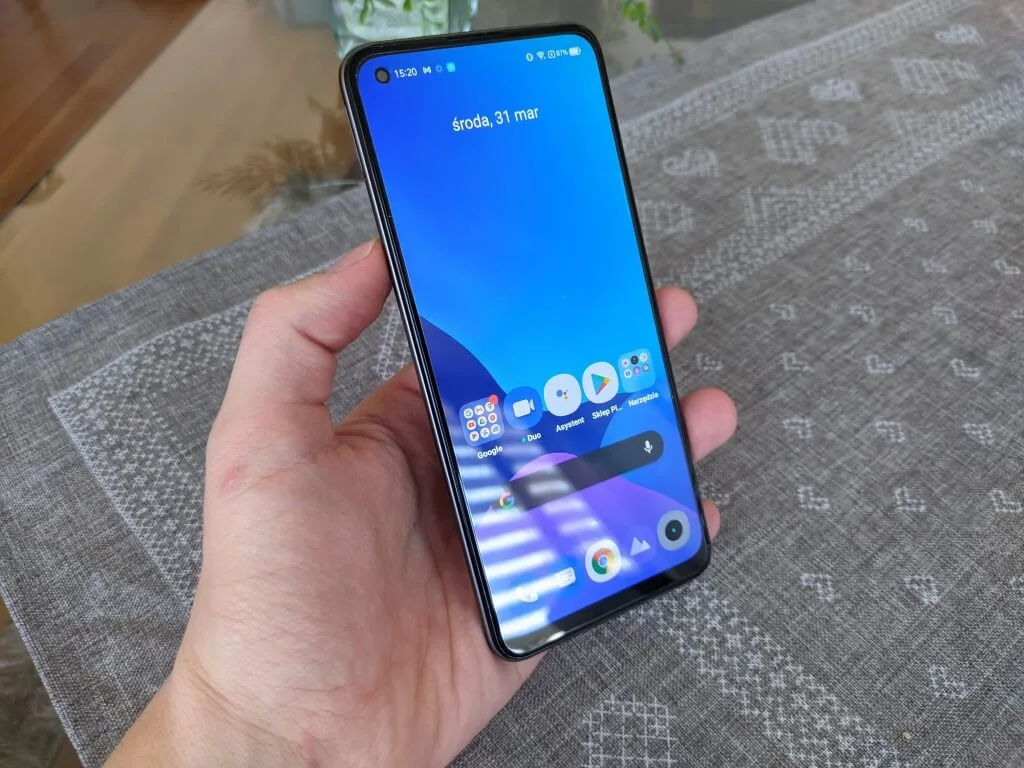 Realme 8 20210331 131959918 sredni