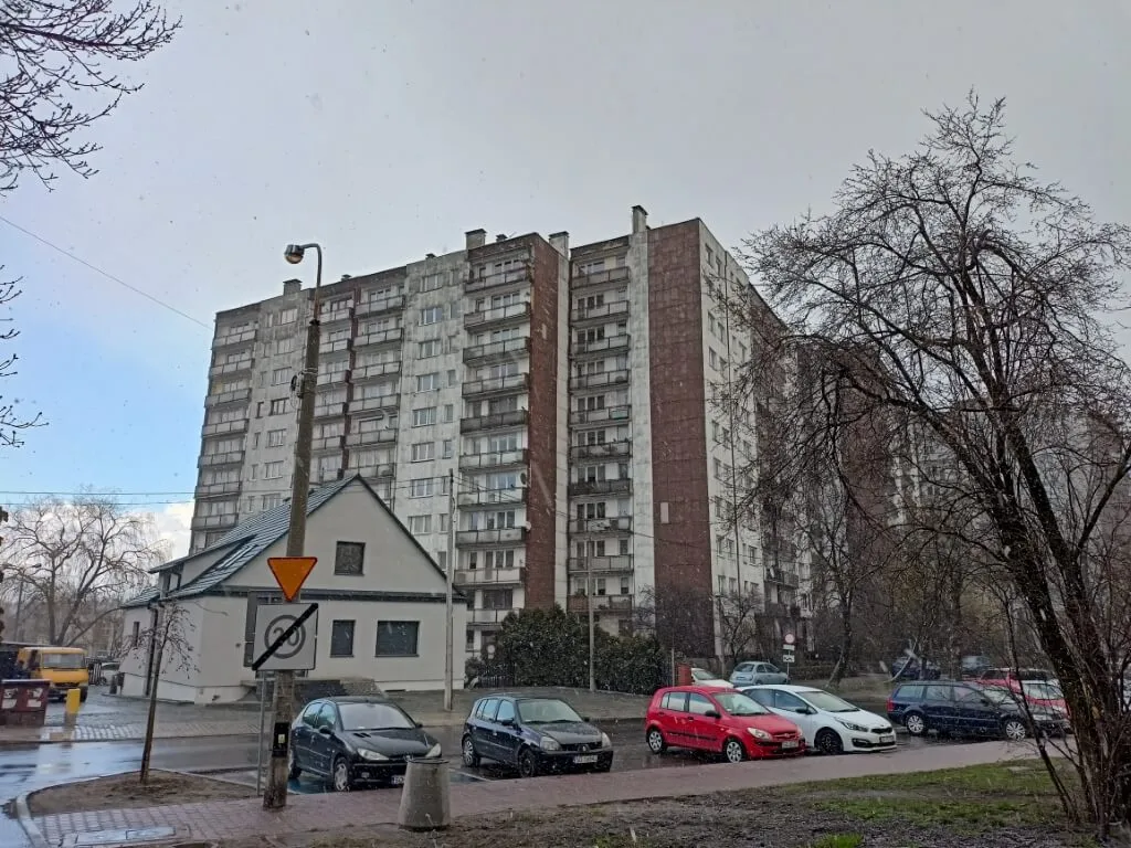 Realme 8 20210407132226 sredni