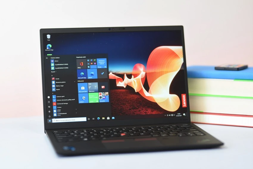 Lenovo X1 Carbon 17