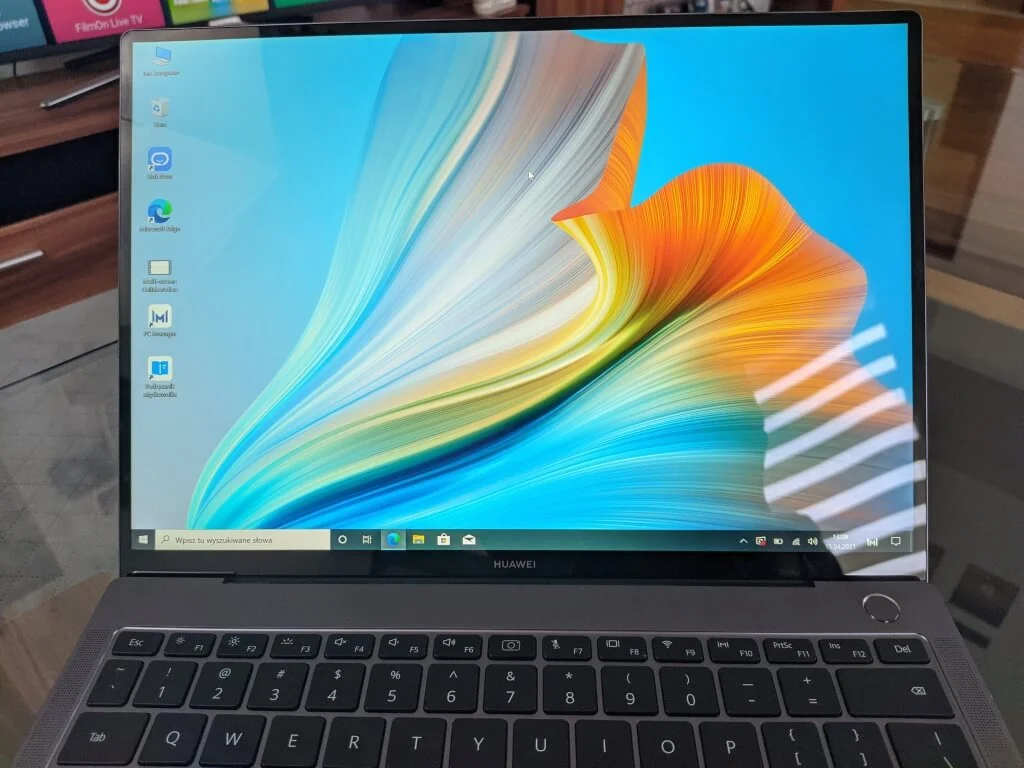 Huawei MateBook Pro X 20210415 110916469 sredni