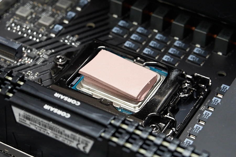 smazenie na intel core i9 2