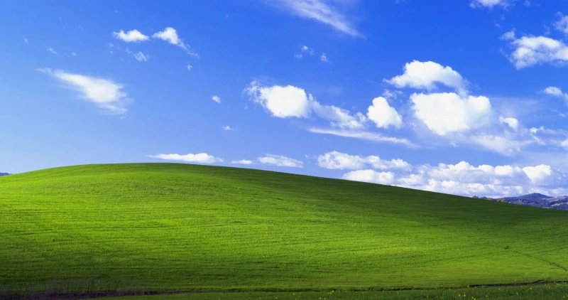 Windows XP Bliss mini