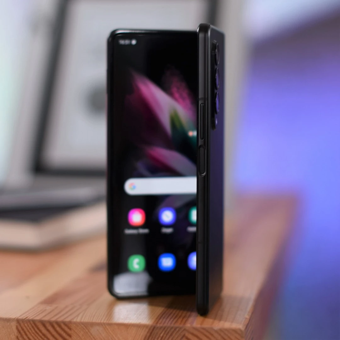 Samsung Galaxy Z Fold3 5G 13