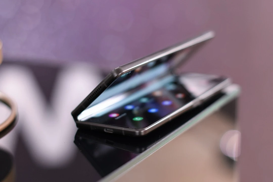 Samsung Galaxy Z Fold3 5G 4