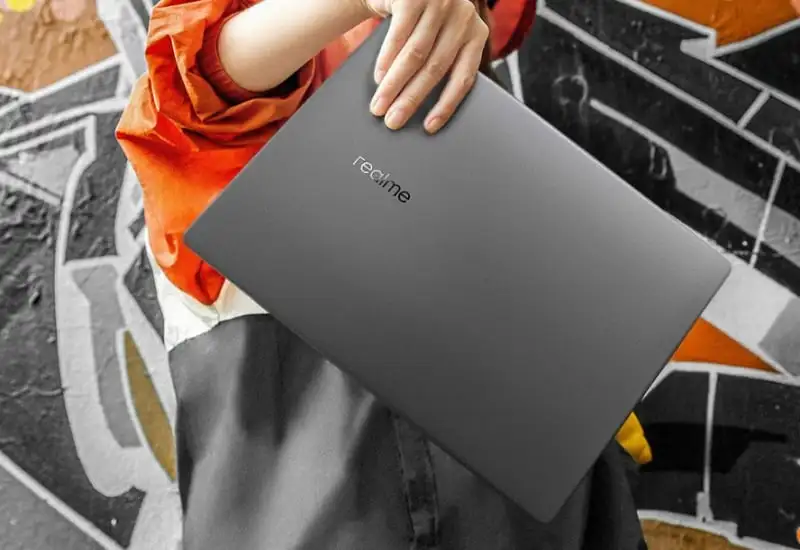 Realme prezentuje dwa świetne smartfony i laptopa