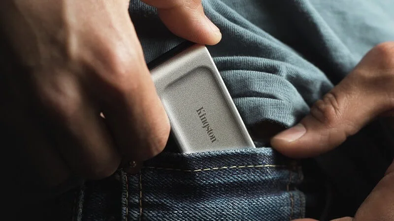 Kingston XS2000 Portable