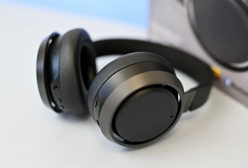 Philips Fidelio L3 01