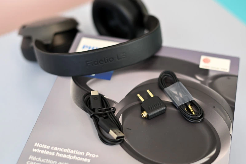 Philips Fidelio L3 09