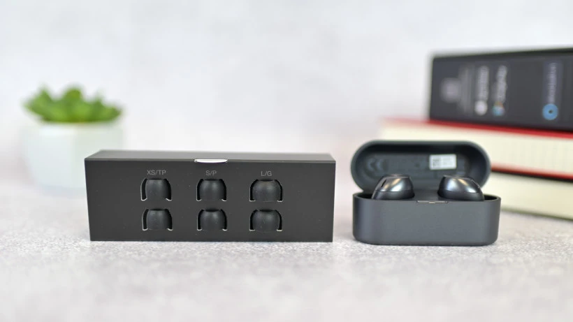 Technics EAH-AZ40 04