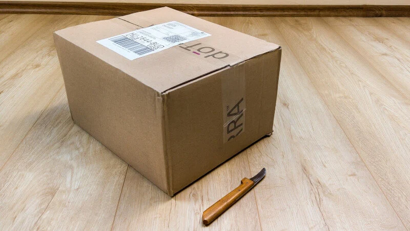 Problemy z dostępem do opakowań na przesyłki dotknęły cały świat