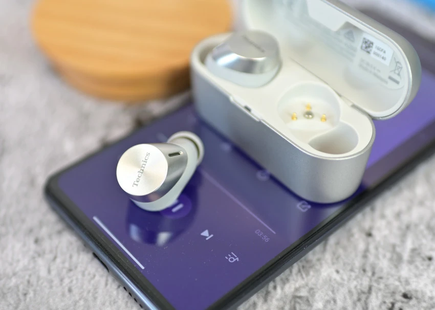 Technics EAH-AZ60 07