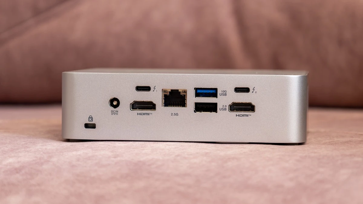 ASUS NUC 15 Pro Plus - recenzja