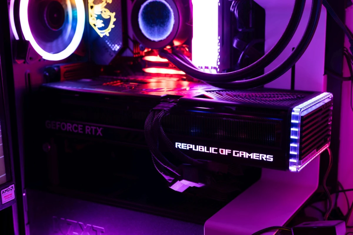 ASUS ROG Strix GeForce RTX 4080 SUPER OC