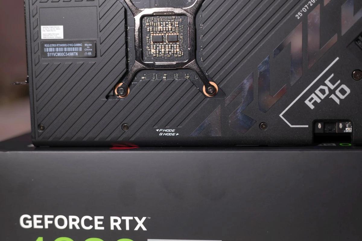 ASUS ROG Strix GeForce RTX 4080 SUPER OC
