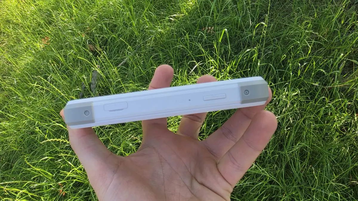 Test routera mobilnego Acer Connect M6E 5G. Pancerniak z jednym zaskakującym minusem