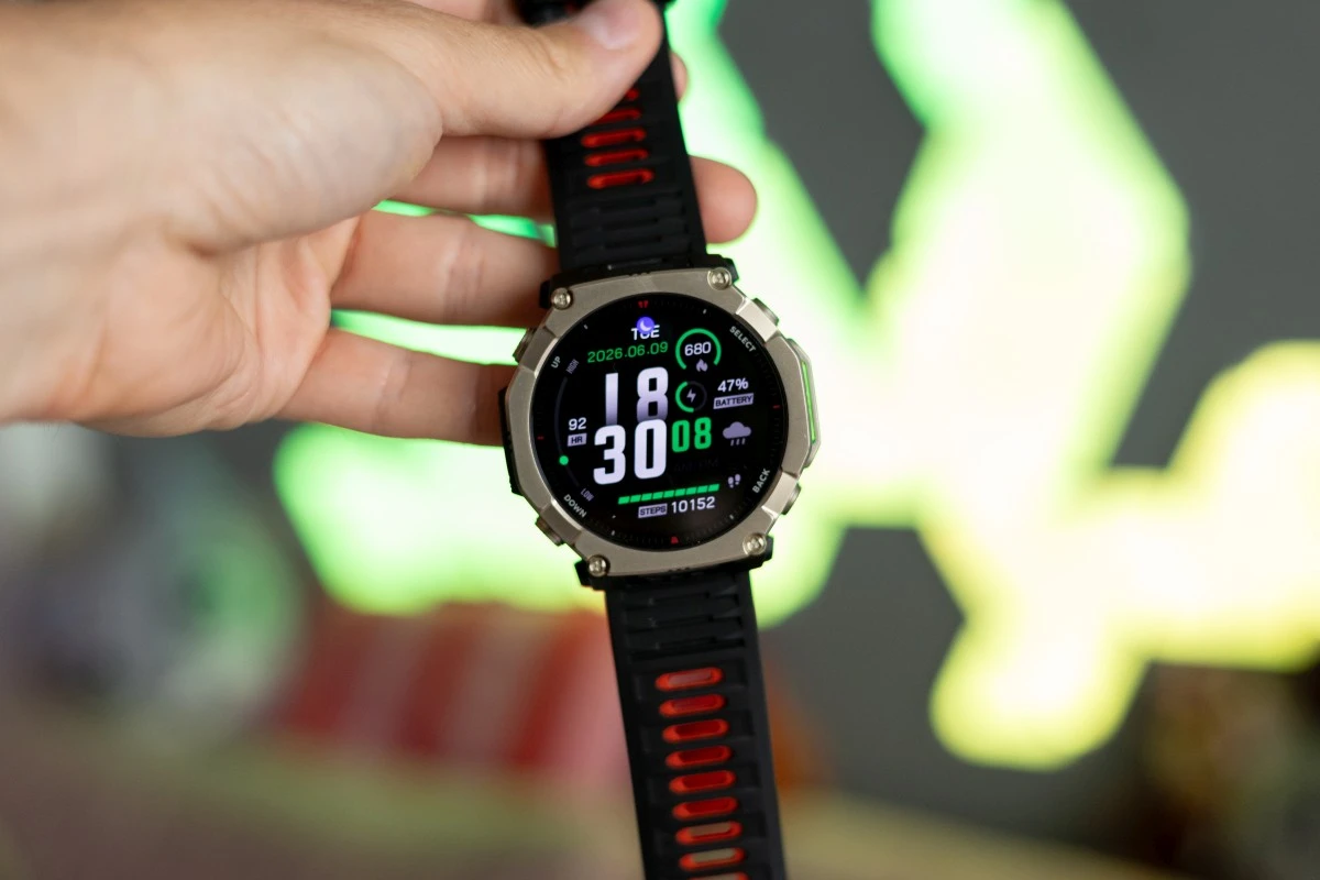 Amazfit T-Rex Ultra 2 – test. Smartwatch dla tych, którzy nie chcą przepłacać za Garmina