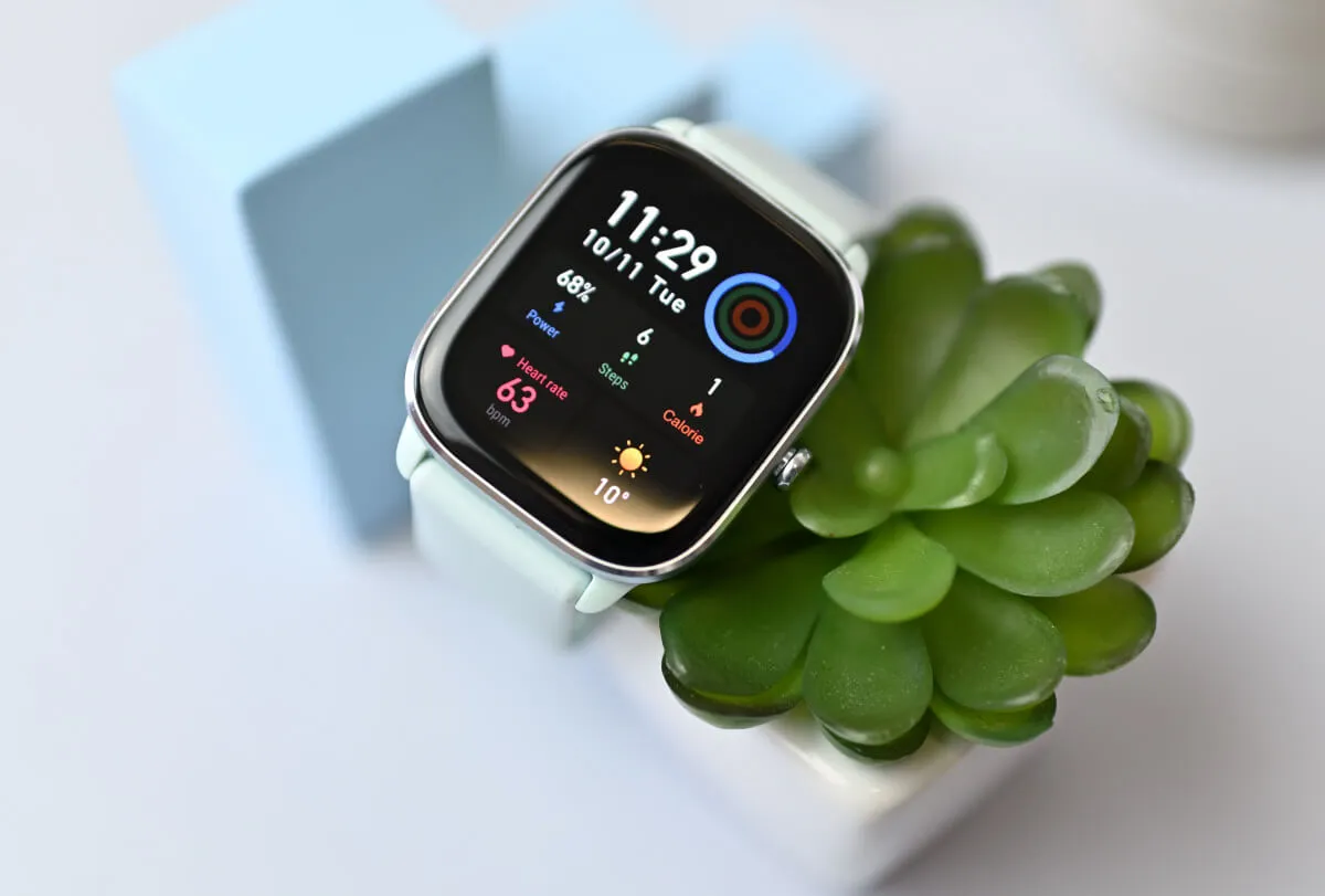 Test Amazfit GTS 4 mini. Może i jest mały, ale przy tym funkcjonalny