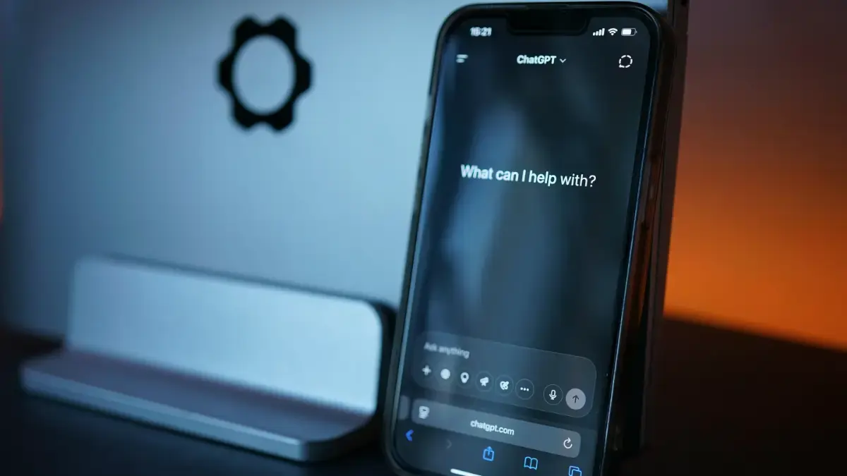 Apple już pracuje nad własnym ChatGPT. Jednak nie zobaczymy go tak szybko