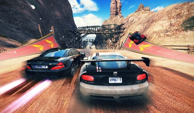 TOP 10: Najlepsze gry wyścigowe na Androida (jesień 2015)