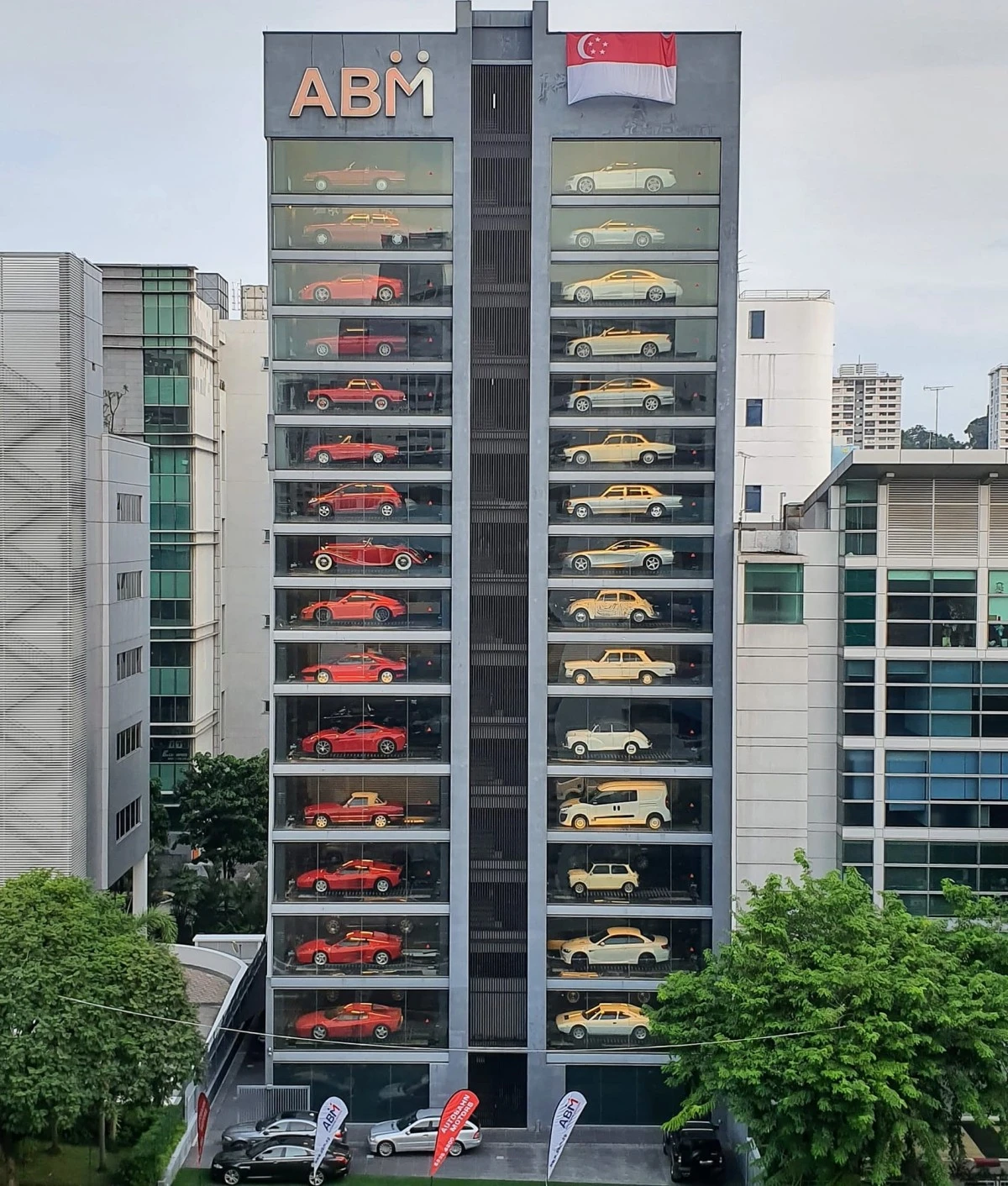 Autobahn Motors automat vendingowy supersamochody