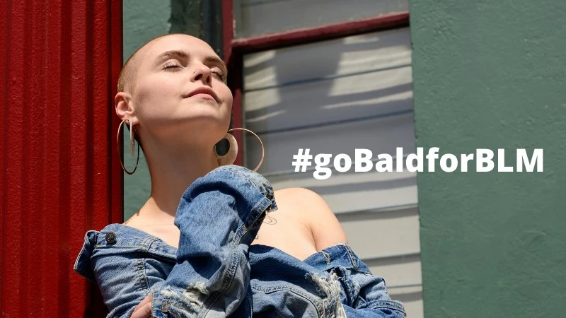 Trolle z 4chana namawiają kobiety do golenia się na łyso w imię BLM