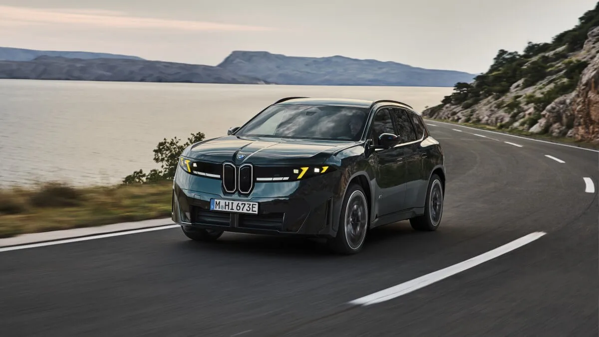 BMW iX3 M60 xDrive w trasie