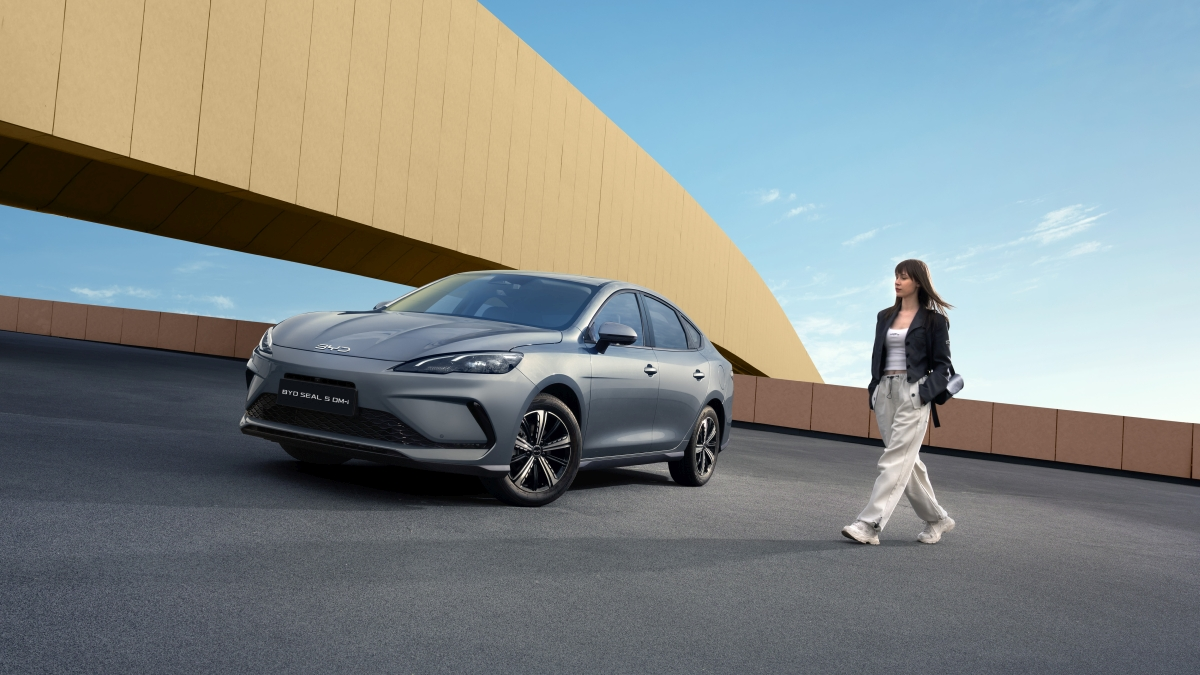 BYD SEAL 5 DM-i zawstydza zasięgiem diesle. Cena w Polsce ujawniona