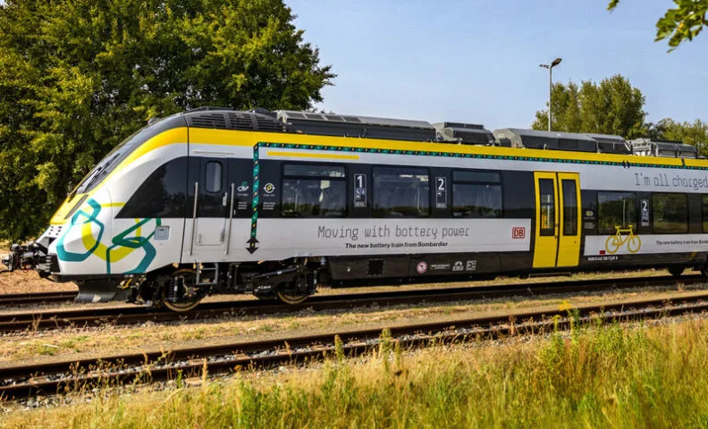 Pociąg na akumulator zadebiutował w Niemczech. Ile przejedzie na jednym ładowaniu?