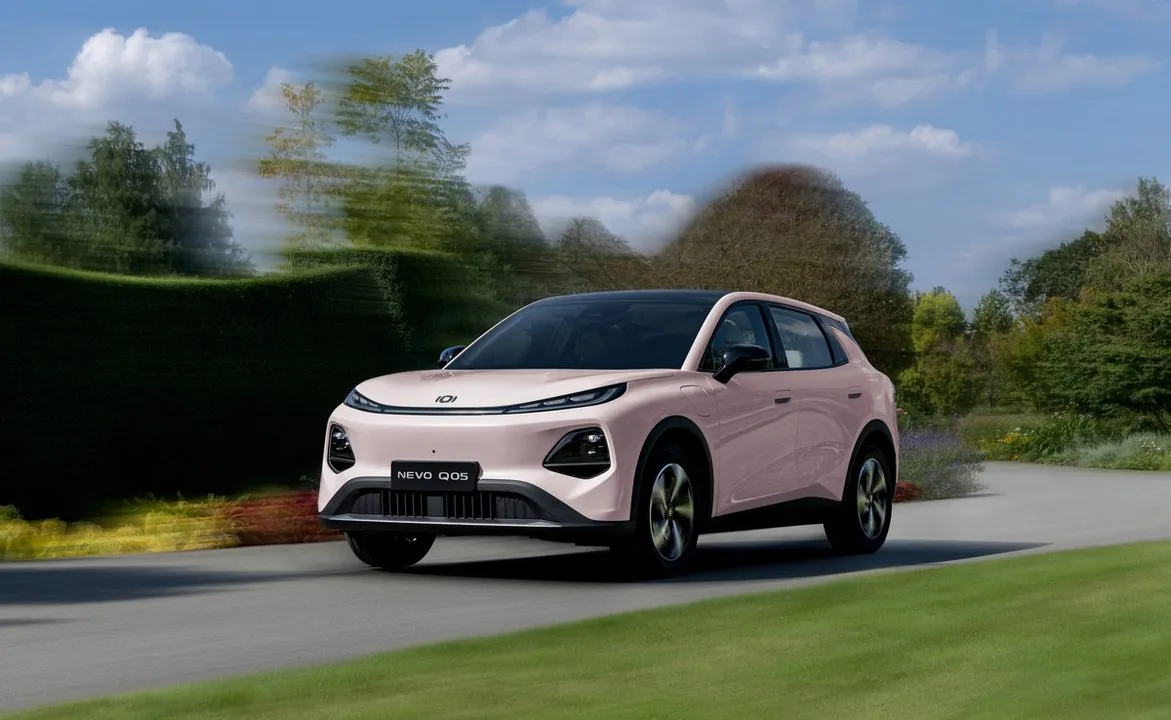 Changan NEVO Q05