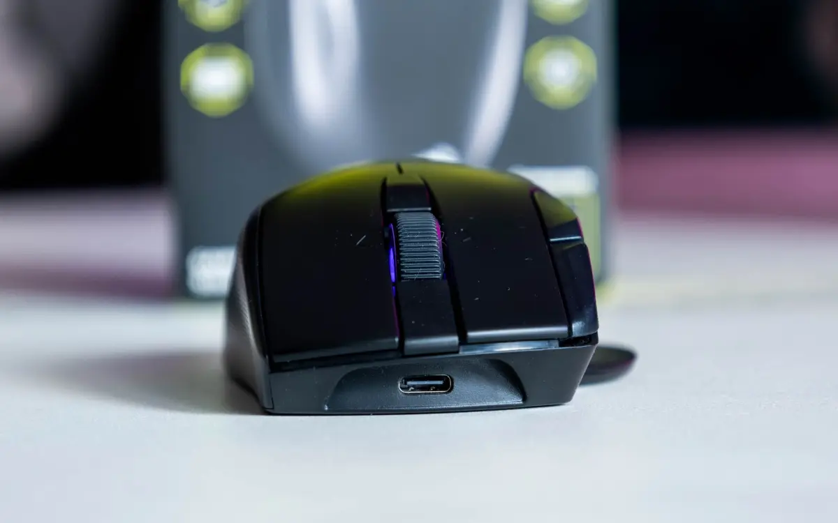 Corsair Nightsword V2 Wireless
