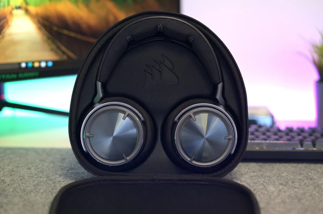 Corsair Virtuoso Max Wireless w etui