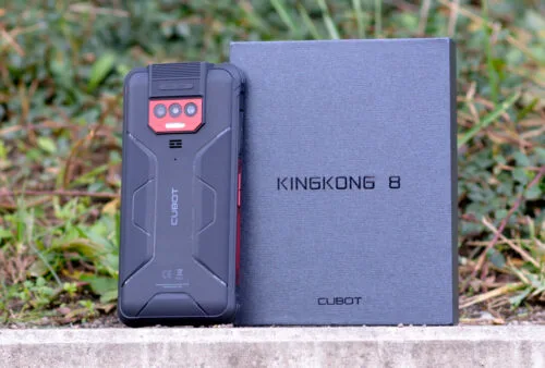 Test Cubot KingKong 8. Oślepiająca latarka i bateria na 5 dni
