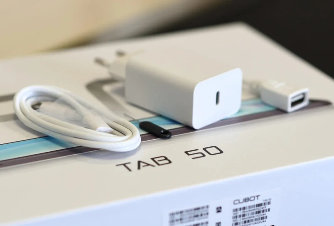 Cubot Tab 50 ładowarka i akcesoria