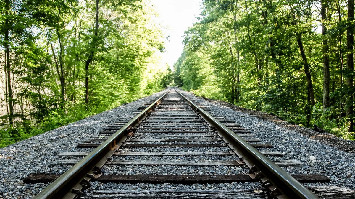 Czym jest Polregio? Rola kolei regionalnych w Polsce