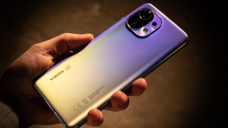 Miałem Xiaomi Mi 11 w ręku. Jest sztos!