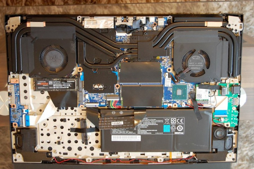 Hyperbook Pulsar Z17S