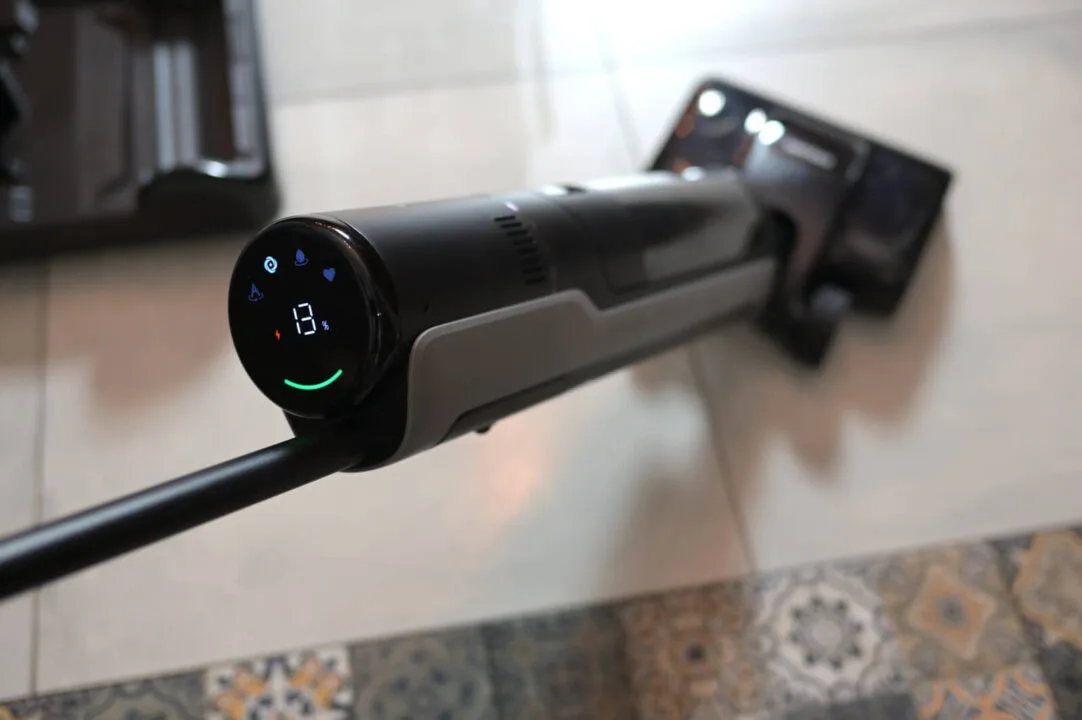 Recenzja Dreame H15S. Odkurzacz pionowy z funkcją mopowania