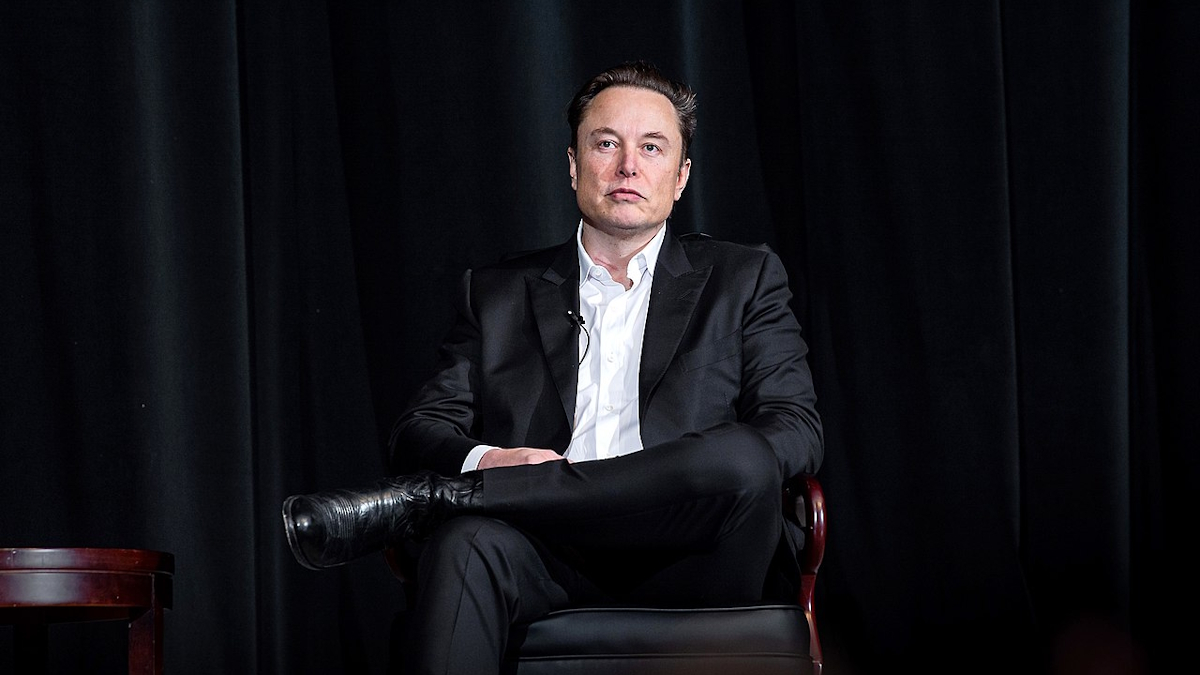 Elon Musk płaci 100$ za godzinę grania. Praca marzeń?