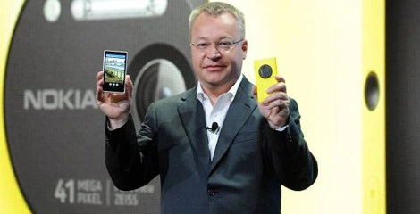 Ostatni gwóźdź do trumny Nokii? Stephen Elop odchodzi z Microsoftu