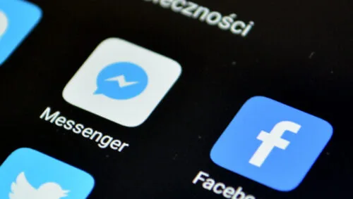 Facebook testuje szybkie gry dla Messengera