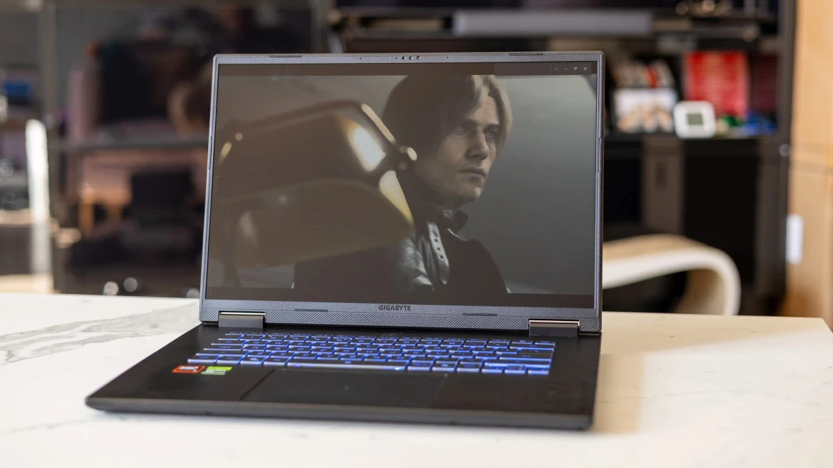 Sprawdziłem GIGABYTE A16 z RTX 5070 w zaskakującej cenie. Takich laptopów potrzebujemy (recenzja)