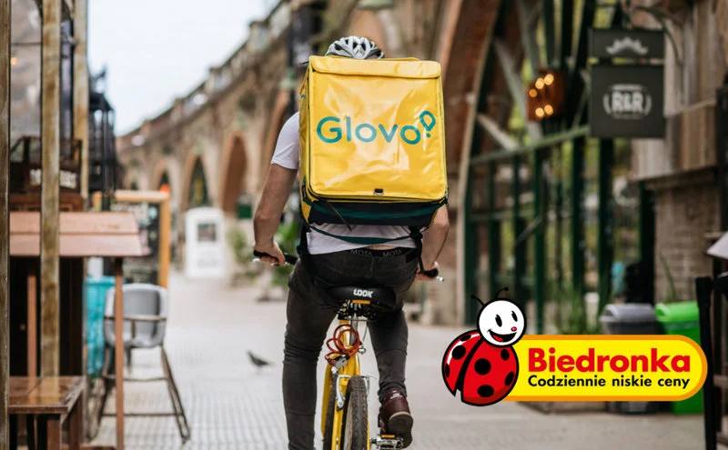 Kurierzy Glovo dowiozą zakupy z Biedronki
