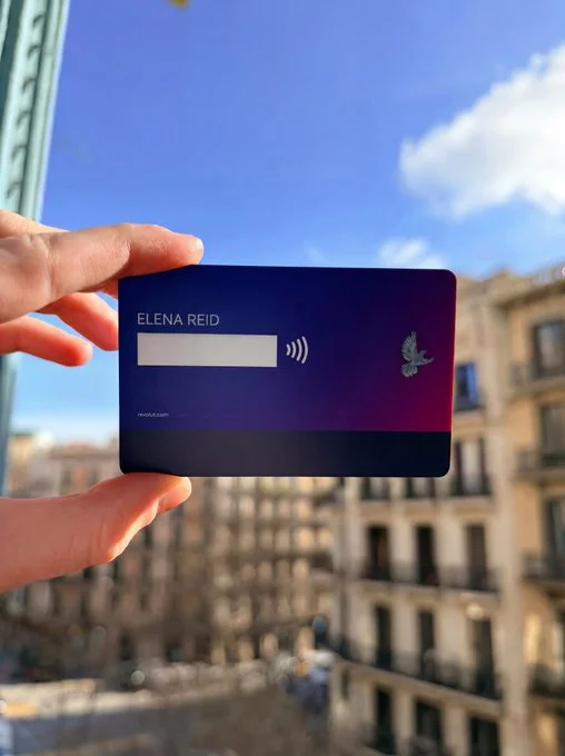 Złodzieje będą wściekli. Revolut kasuje numery z kart płatniczych