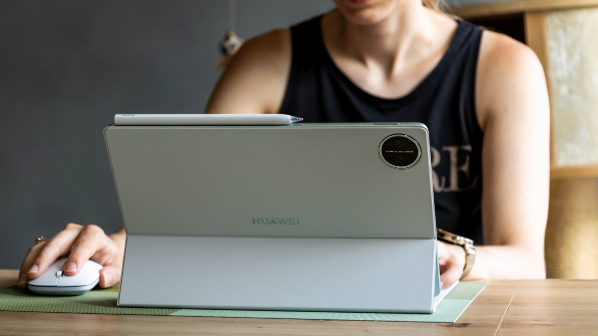 Jak praca zdalna, to tylko z tabletem. HUAWEI MatePad Pro 12.2” 2025 mi o tym przypomniał