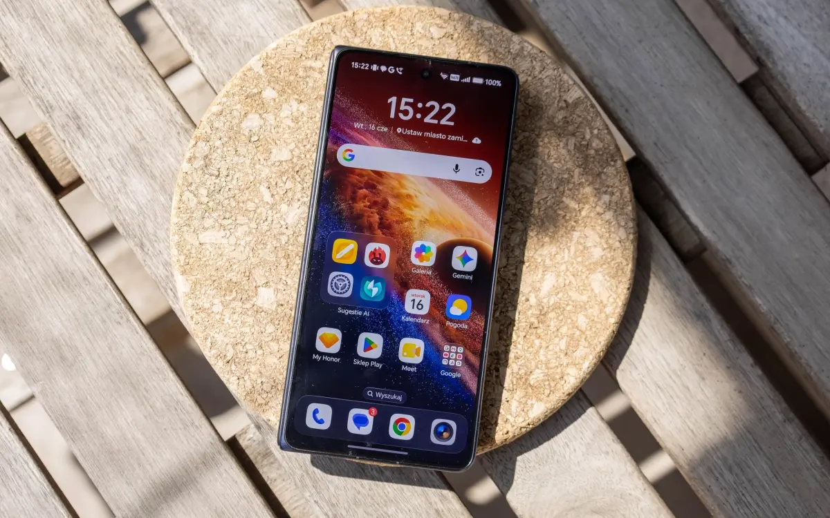 Honor Magic V6